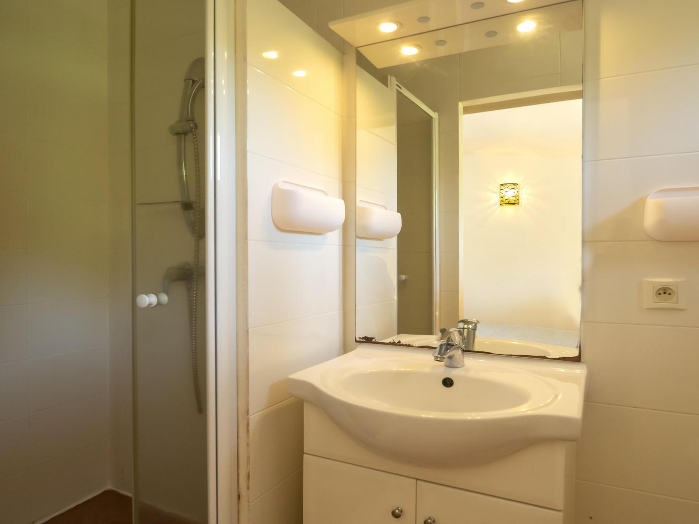 Douche chambre niveau 1