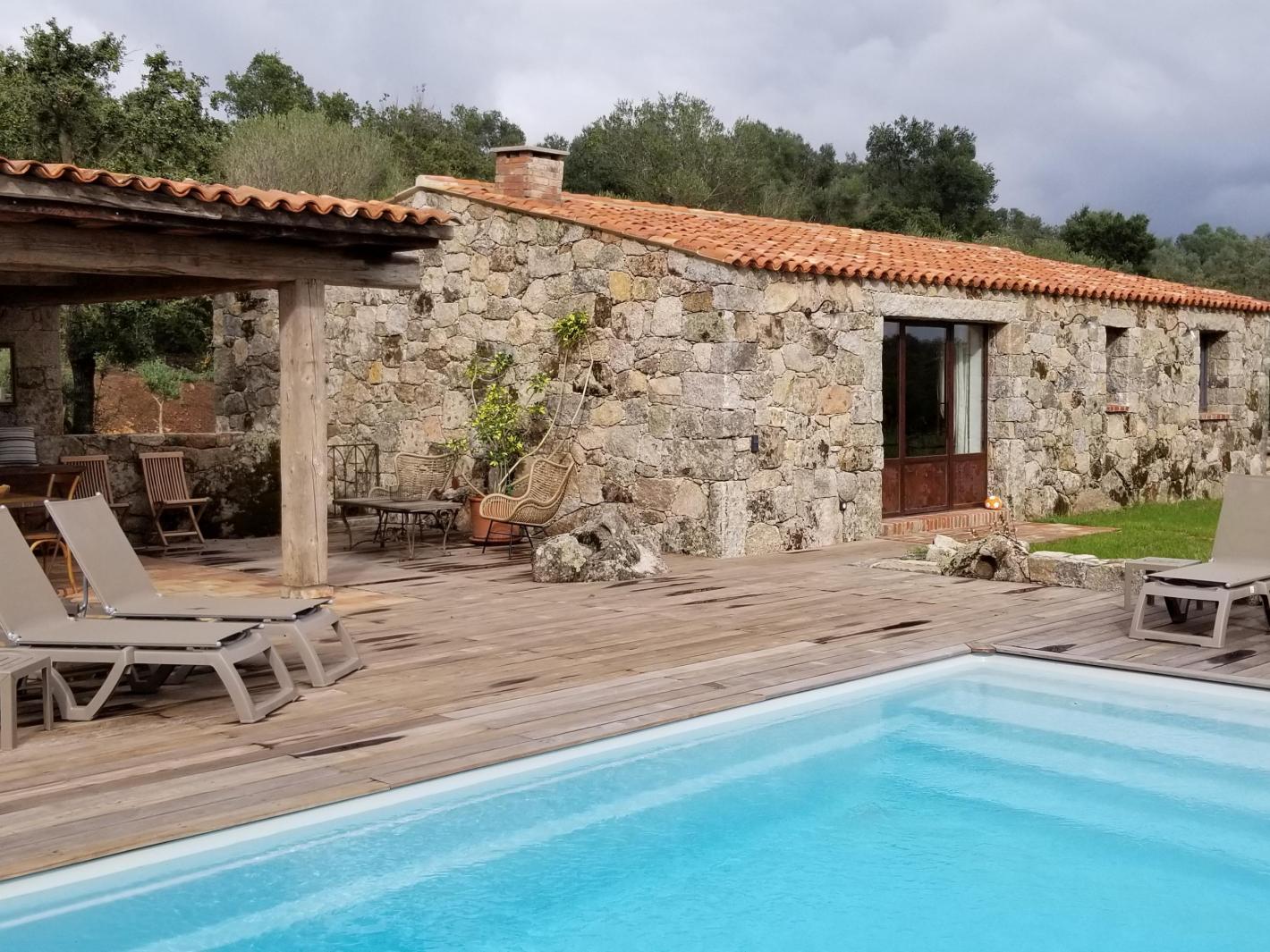Maison bergerie Corse avec piscine privée chauffée Porto ...